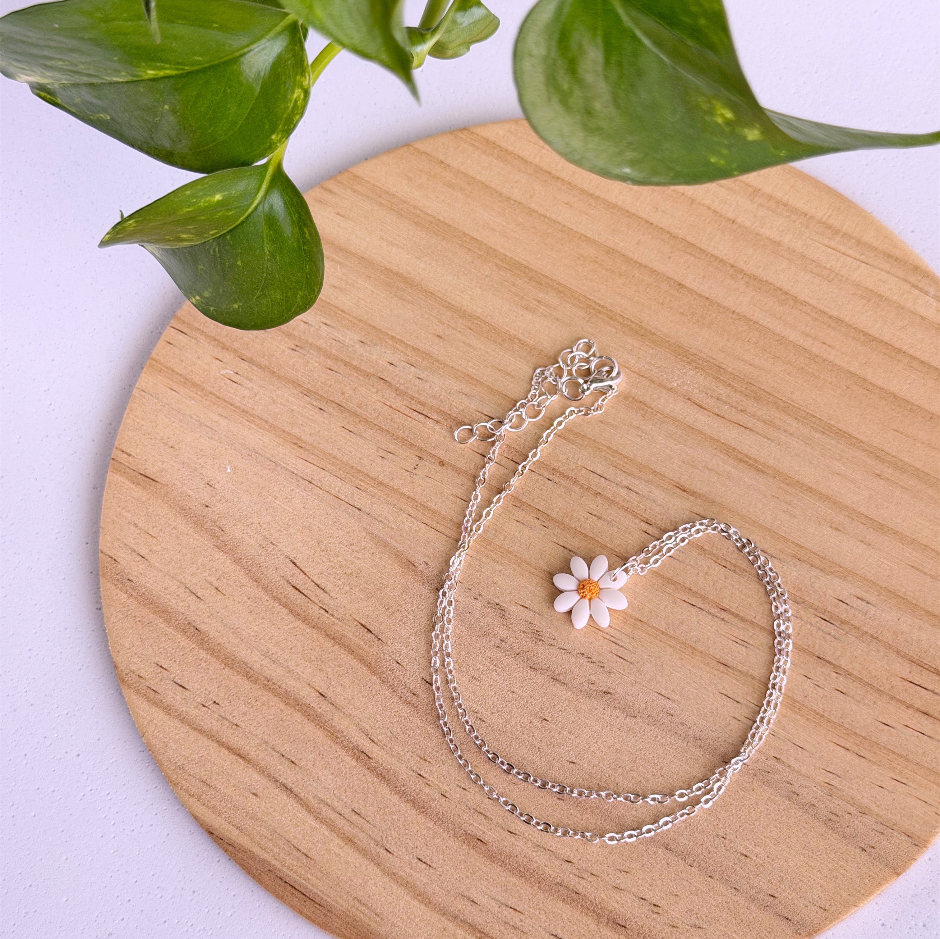 Gargantilla Daisy